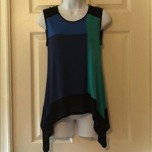 BCBG asymmetrical top